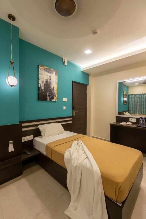 Bells Grand Inn Chennai Extérieur photo